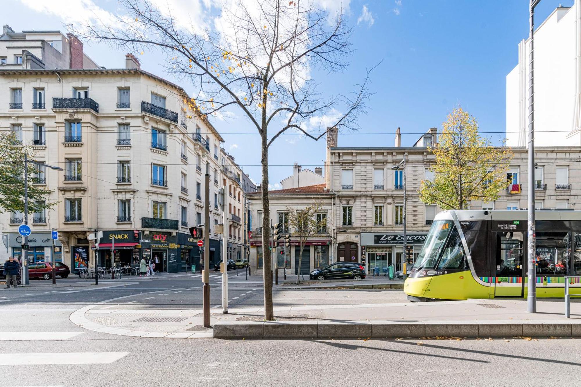 Alba - 60's Patio Tram Saint-Etienne (Loire)