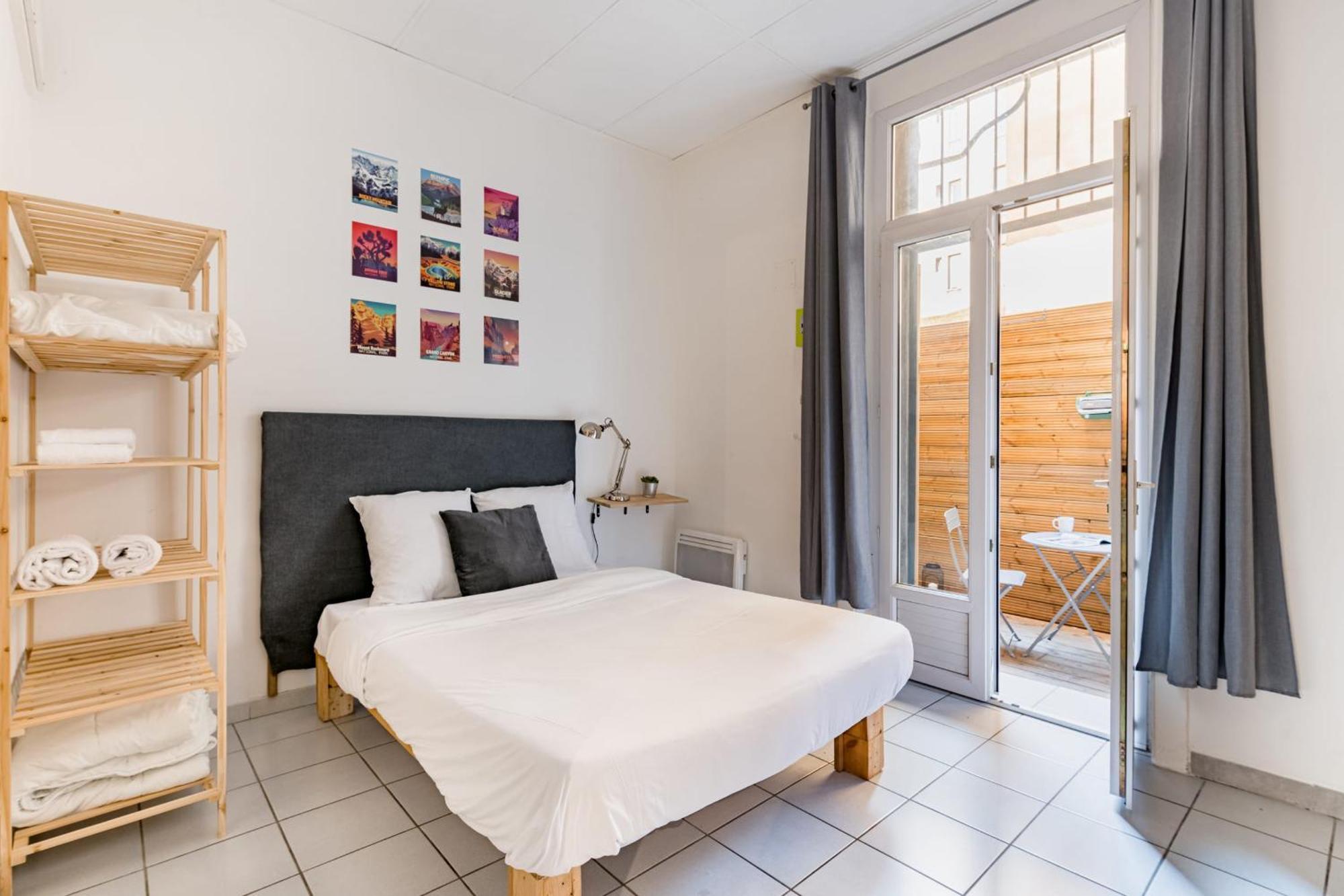 Alba - 60's Patio Tram Apartment Saint-Etienne (Loire)